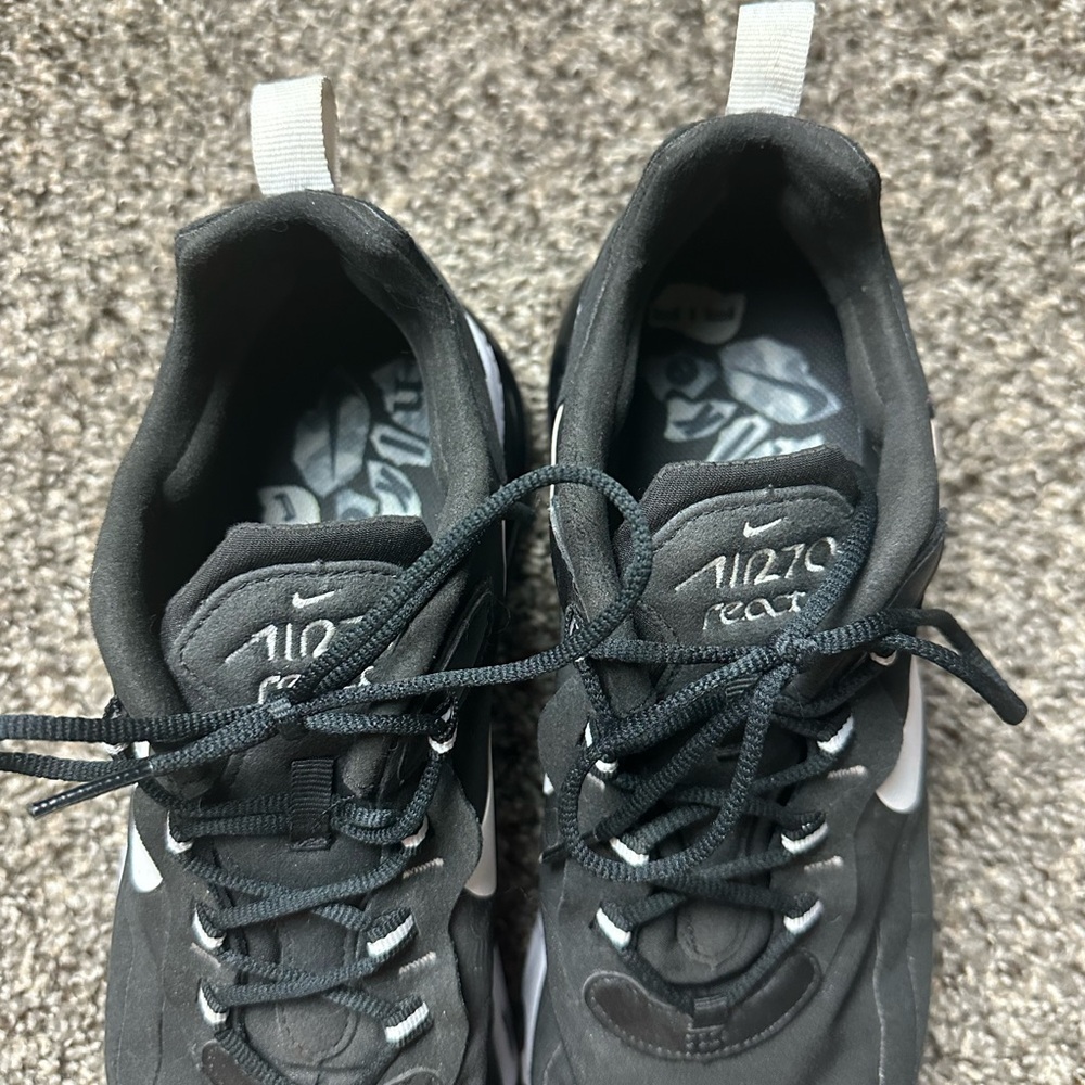 Men’s Nike Air Max 270 React Black Size 11.5 - Picture 3 of 8